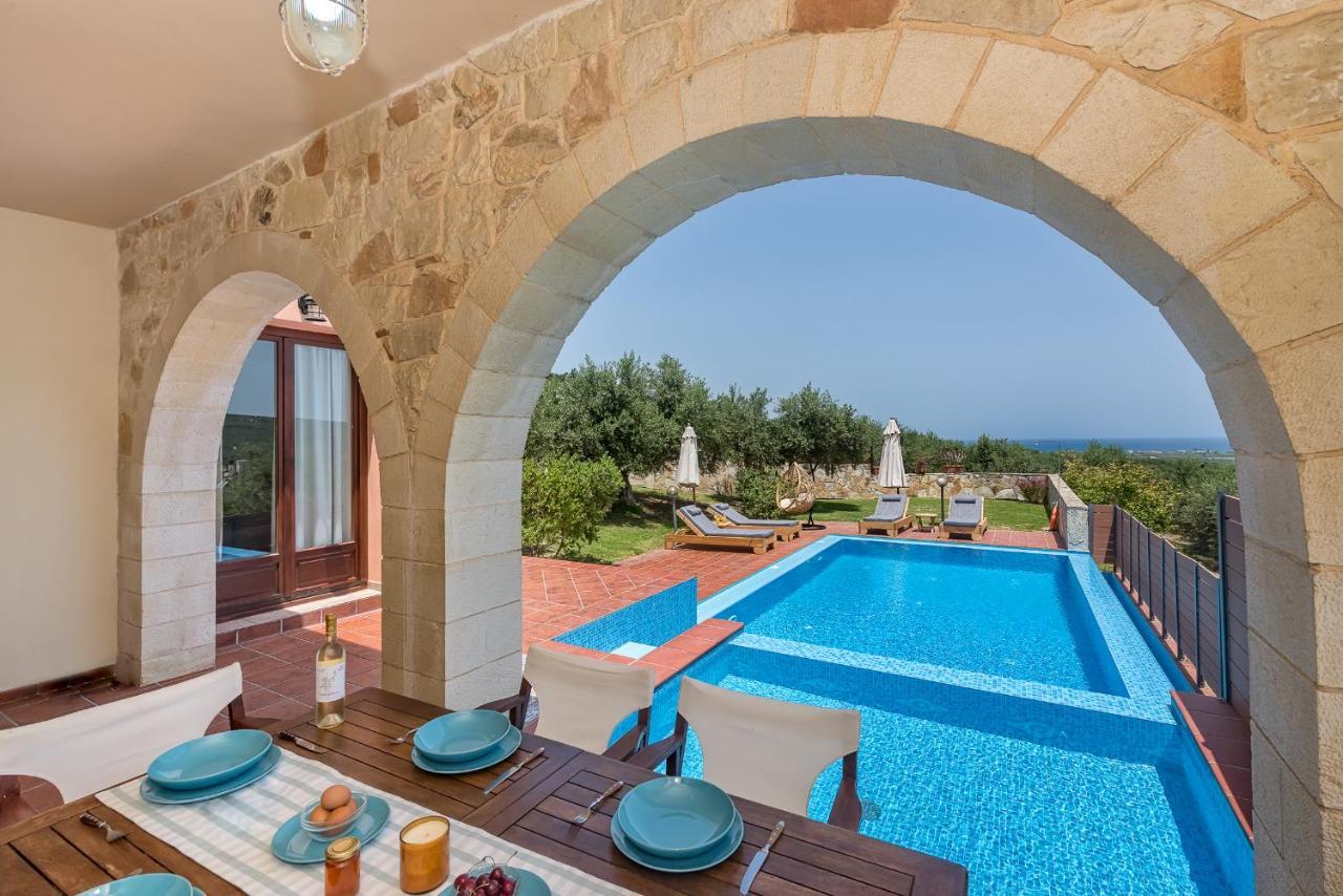 Villa Katerina With Eco Heated Pool Spiliá Екстериор снимка