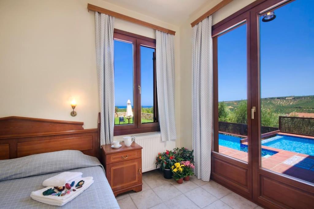 Villa Katerina With Eco Heated Pool Spiliá Екстериор снимка